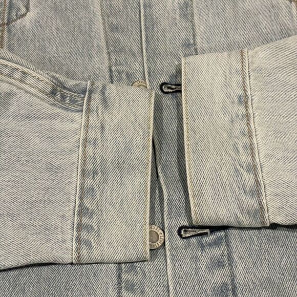 NWT Levi’s Premium Limited Edition Pride Jean Jacket Embroidered “Let Us Love" L - Picture 10 of 16